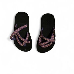 Teva sandls‎